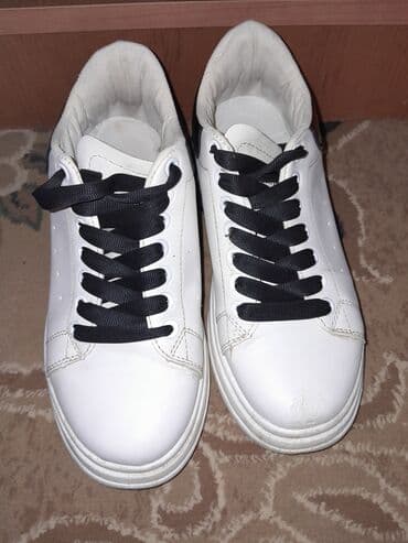 женские кеды сникерсы: Размер: 39, цвет - Белый, Новый — 2