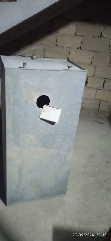 işlenmiş su çenleri: Bak, Metal, 500 l l, İşlənmiş, Ünvandan götürmə — 1