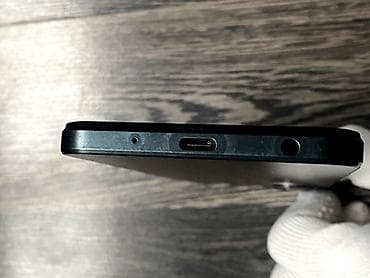 redmi note 12 pro: Vivo Y3, 128 GB, rəng - Qara, Düyməli, Sensor, İki sim kartlı — 4