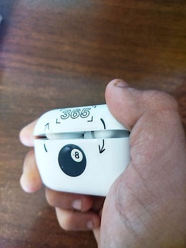 ​🎧 Simsiz Bluetooth Qulaqlıq (Xüsusi Dizaynlı) ​Tam yeni, istifadə