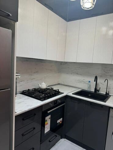 sahil qəsəbəsində təcili ev: 3 otaqlı, 90 kv. m — 4