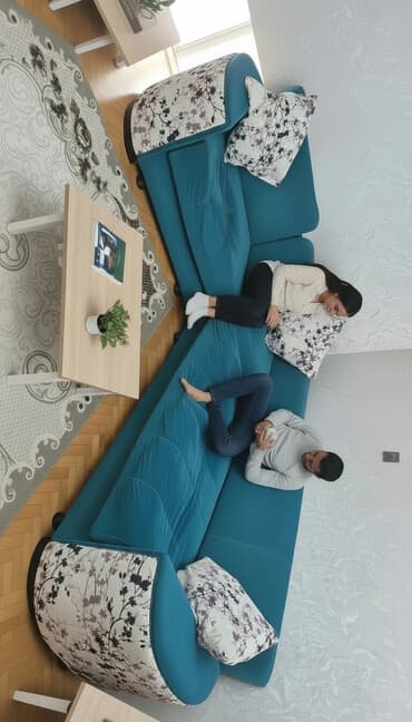 işlenmiş künc divan: Künc divan, İşlənmiş, Açılan, Bazalı, Nabuk, Çatdırılma yoxdur — 1