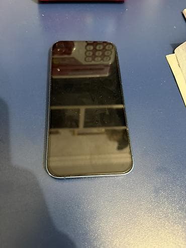 ipad pro 3: IPhone 13, Mavi, Qırıq — 2