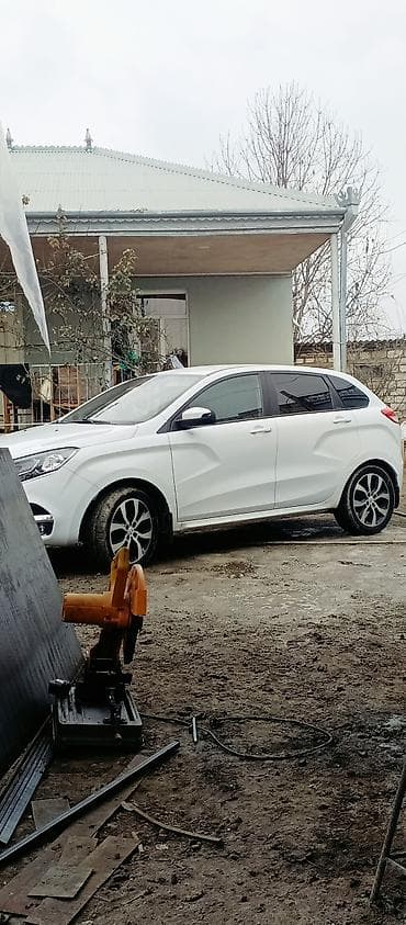 hereket sensoru: VAZ (LADA) Vesta: 1.8 l | 2016 il 150000 km Sedan — 2