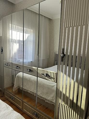 iskaf: İkinəfərlik çarpayı, Dolab — 2