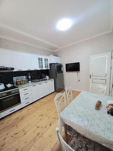 bilecerde evler: 4 otaqlı, 120 kv. m, Yeni təmirli — 2