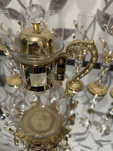 Qrafin dəsti.
Ela veziyyetde