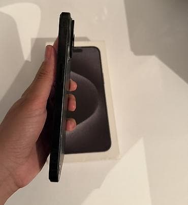iphone 13 128: IPhone 15 Pro Max, Qara, Sənədlərlə — 4