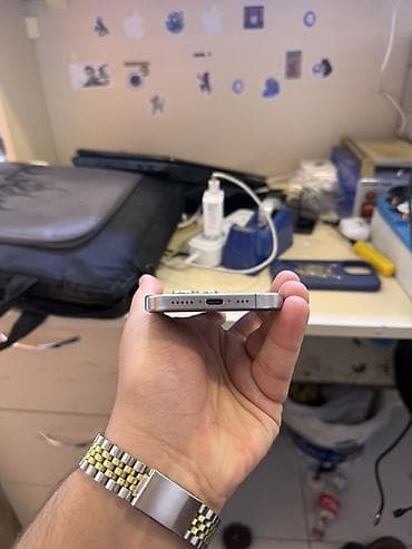 iphone 8s plus: IPhone 15 Pro, 128 GB, Natural Titanium, Face ID — 4