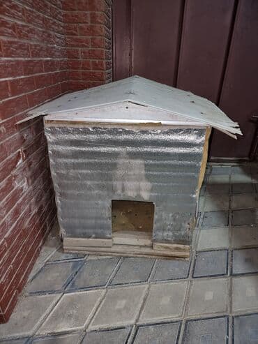 Sumqayıtdadı.Eni,uzunu,hündürlüyü 60sm