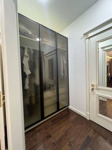 yasamalda 4 otaqli kohne tikili: 4 otaqlı, Yeni tikili, m. Elmlər Akademiyası, 180 kv. m — 8