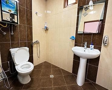 ucuz ev: İcarəyə verilir 3 otaqlı ofis 68 m², Nərimanov r. Daha 7 şəklə bax — 5