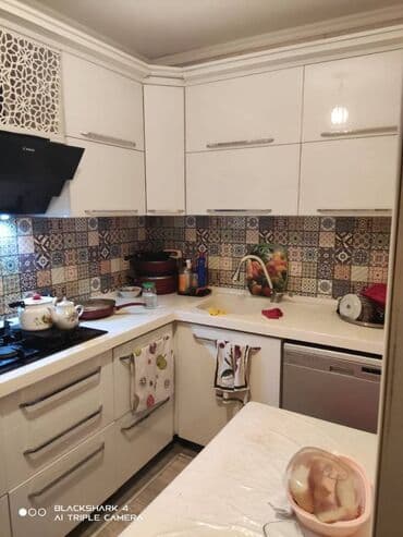 elmlerde 1 otaqli evlerin qiymeti: Bakı, Bakıxanov qəs., 3 otaqlı, Köhnə tikili, 65 kv. m — 6