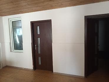 qara qarayevde heyet evleri: HOSTEL/GÜNDƏLİK EV. AİLƏYƏ VERİLMİR ancaq kişilər (tələbələr — 4