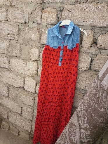 детская рубашка под запонки: Geyimlərin hər biri 50 qəpikdi. Uşaq və yeniyetmələr üçün geyimlər — 27