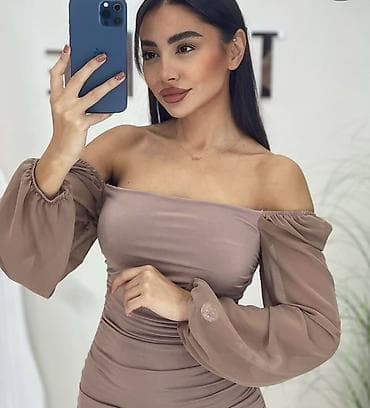 don: Moka rəngdə, bədənə oturan zərif geyim. - Model: off-shoulder və ya — 2