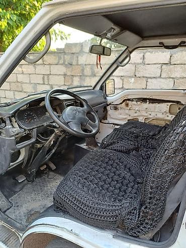 ravon 2: Hyundai H-100: 2.5 l | 2006 il — 6