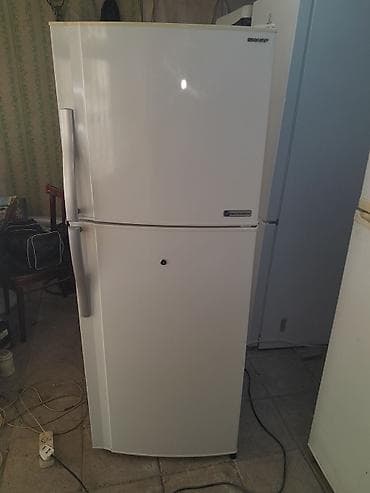 whirlpool soyuducu: İşlənmiş 2 qapılı Sharp Soyuducu Satılır, rəng - Ağ, Təkərli — 1