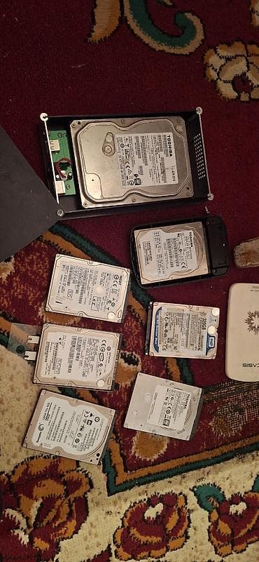 usb hard disk: Məhsul: 2.5" və 3.5" HDD-lər və xarici HDD korpusları dəsti Təsvir: - — 1