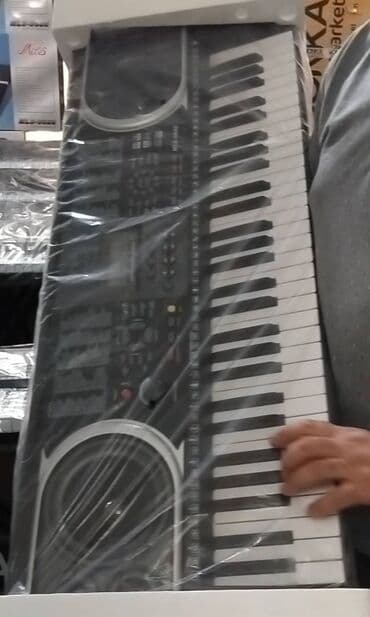 şəxsi əşya: Yeni öyrənənlər üçün Sintezator, piano kursuna başlayanlar üçün — 4