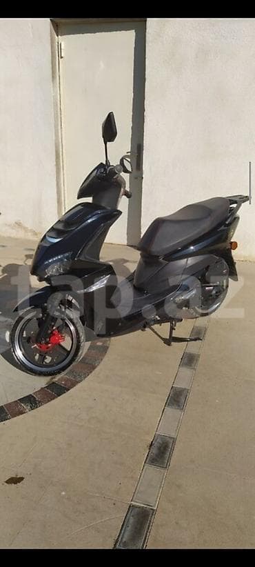 zaza moped: Zaza - 2024, 80 sm3, 2024 il, 12 km — 5