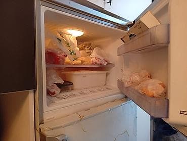 2ci el televizor: İşlənmiş 2 qapılı Beko Soyuducu Satılır, rəng - Gümüşü, Dolab içi — 4