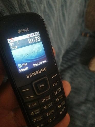 Samsung E1225