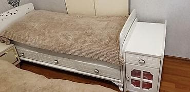 Oğlan və qız üçün, İşlənmiş, Beşik