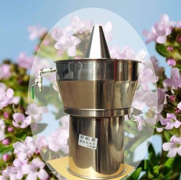 yag çəkən aparat: Efir yağı, bitgi yağı çəkən maşın. Distiller. Bu distillerden — 7