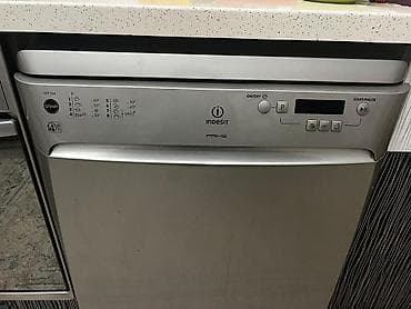 TV və video: Qabyuyan maşın Indesit, Tam qabaritli (60 sm.), Quraşdırılan — 1