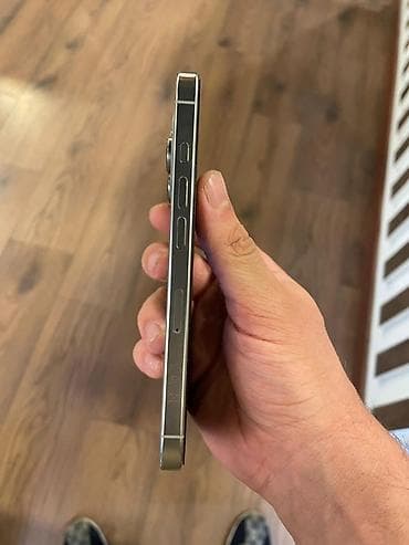 iphone 11 pro duos: IPhone 16 Pro, 128 GB, Natural Titanium, Simsiz şarj — 4