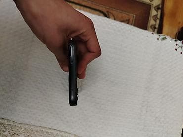 star x mini 2 hd: Məhsul: Qara rəngli smartfon Xüsusiyyətlər: - Arxa tərəfdə 3 ayrı — 3