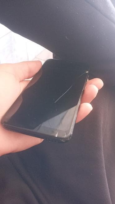 tecno pova 6: Xiaomi Mi A2 Lite, 32 GB, rəng - Qara, 
 Barmaq izi — 6