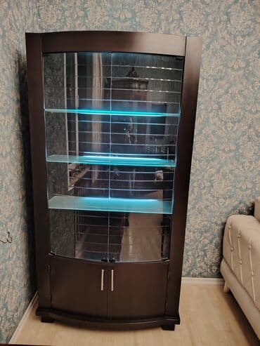 taxta dolab: İşlənmiş, Açılan, 2 qapılı Düz dolab, Bufet, Türkiyə — 1