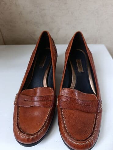 ECCO qadın loaferləri deri xaricden alinib 1 defe geyilib - Model lalafo.az -da ECCO qadın loaferləri deri xaricden alinib 1 defe geyilib - Model