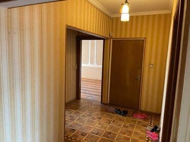 ist petrol tbilisi prospekti: Bakı, 4 otaqlı, Köhnə tikili, m. Əhmədli, 100 kv. m — 10