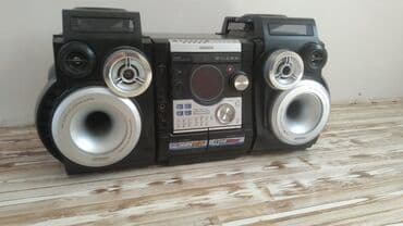 Bıçaqlar: 3800 w Güclü səs sistemi 2 Basoviki 2 Səs Kalonkaları var — 6