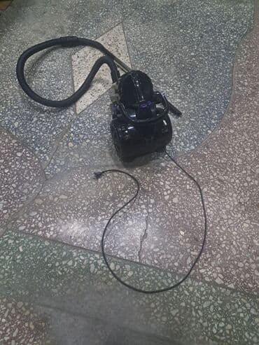 Aristonlar: Tozsoran – silindr tipli, qara rəngdə, konteynerli (toz torbasız) — 3