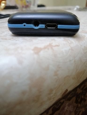 philips xenium e570: M-HORSE M5606 düyməli mobil telefon Telefon yaxşı vəziyyətdədir — 8