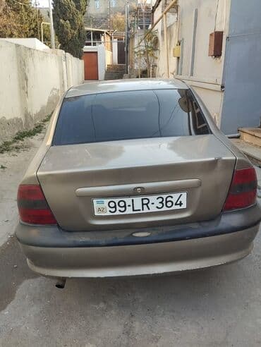 opel zafira 1.6: Opel Vectra: 2 l | 1996 il 41176 km Sedan — 4