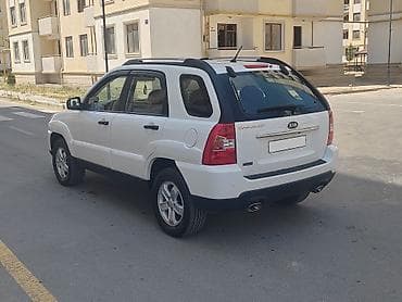 picanto kia: Kia Sportage: 2 l | 2008 il Krossover — 3