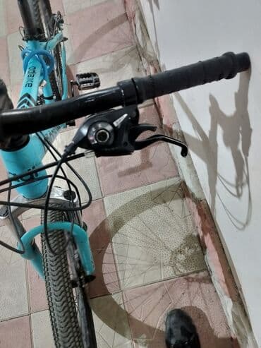 3D panellər: İşlənmiş İki təkərli Uşaq velosipedi Adidas, 24" — 4