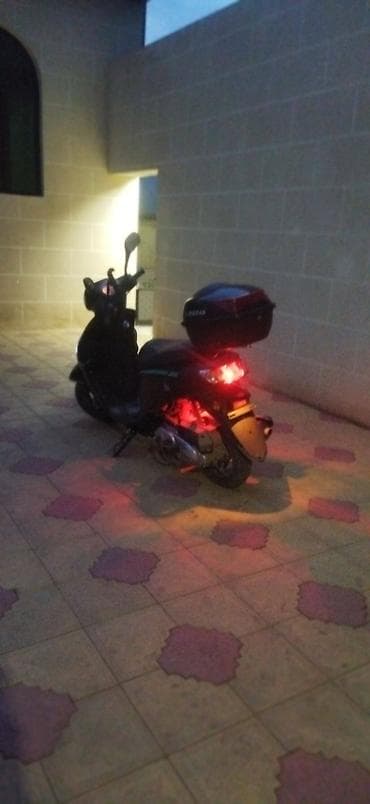 elktrikli skuter: Salam.satilir.heseyi.tezedi.bos.bos.adamlar.yazmasin. - Təkərlər: iri — 4