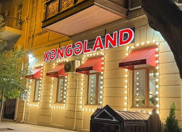 светодиодные экраны для наружной рекламы: Peşəkar Reklam Xidmətləri – İşıqlı, Qabarıq və Fasad İşləri Kredit ilə — 1