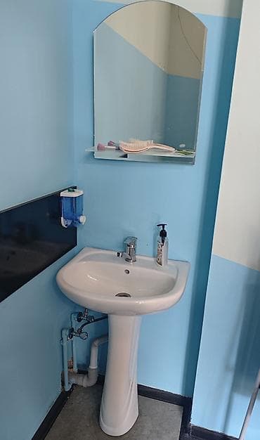 Hamam üçün yığma dəst güzgüdə üstündə verilir - Pedestal tipli keramik lalafo.az -da Hamam üçün yığma dəst güzgüdə üstündə verilir - Pedestal tipli keramik