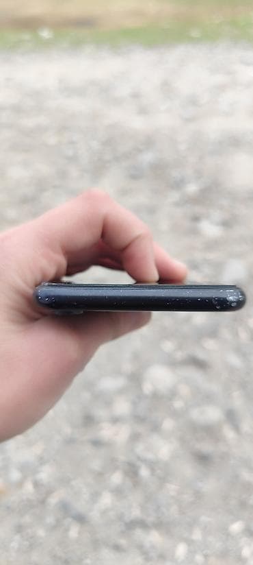 kobra dinamik: IPhone Xr, Qara, Face ID — 3