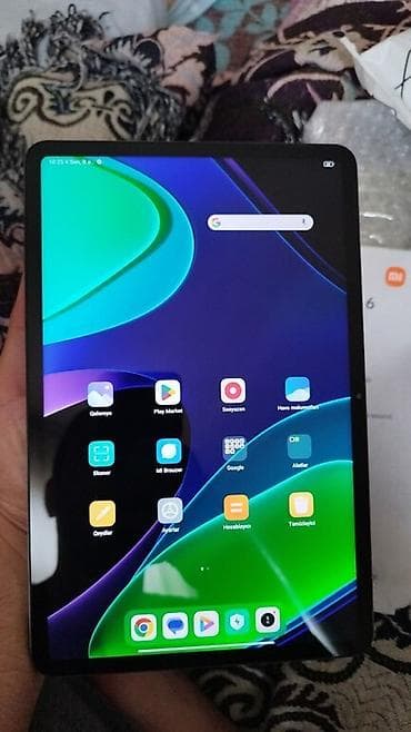 144 Hz 256Gb 8+8Ram Pubg 90+ Fps
Snapdragon 8 + 1gen