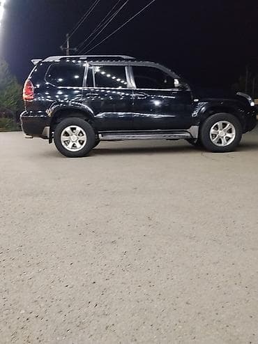 Salon: Toyota Land Cruiser Prado salonu - Geniş və rahat salon,7yerlik - — 9