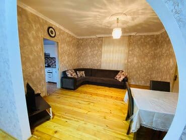 qaracuxurda ev: 75 kv. m, 2 otaqlı — 3