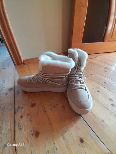 qadın üçün qış zamşa botfortları: Ölçü: 39, rəng - Bej, İşlənmiş — 4